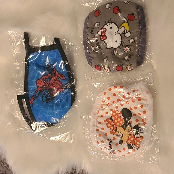 Other - NWOT!!! Childrens face mask.